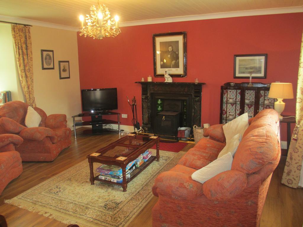 Tralia Farmhouse Self Catering Farranfore Cameră foto